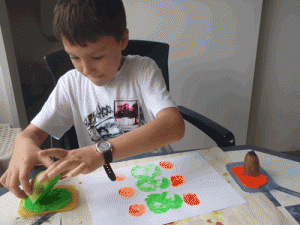 potato-stamps Rainy Day Ideas for Kids