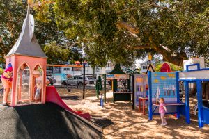 Bulimba Memorial Park toddler areas