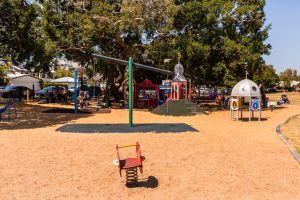Bulimba Memorial Park lots of equipment