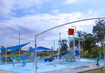 water play fun at sandgate aquatic centre