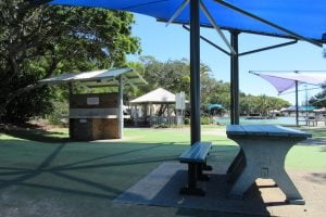 Redcliffe lagoon_picnic area