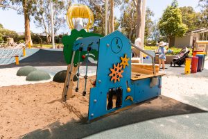 o'gorman street park sand play element