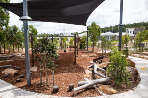 Billubera park Yarrabilba natural elements and logs to balance on