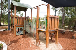 Billubera park Yarrabilba smaller fort has bridge, tunnel and slide