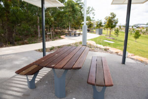 Billubera park Yarrabilba picnic table