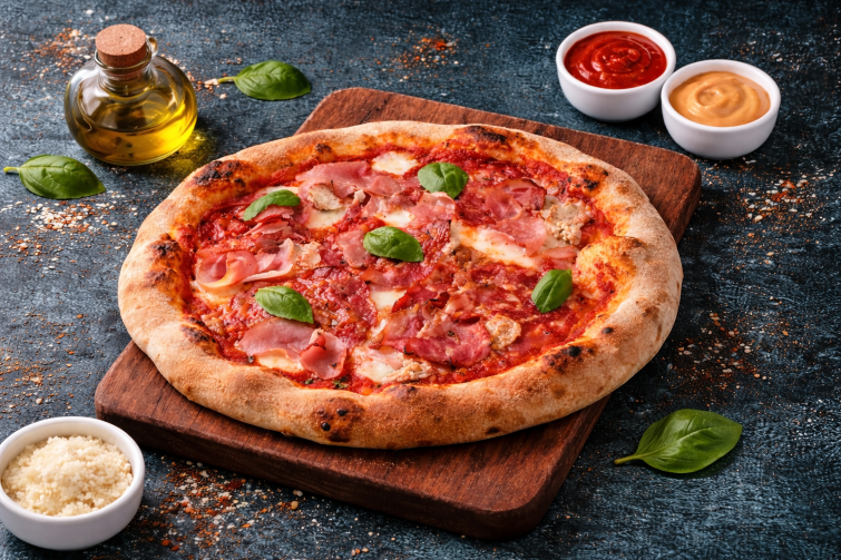 The Banana Bender Pub Burger and Pizza Co. pizza IMAGE CREDIT: The Banana Bender Pub.