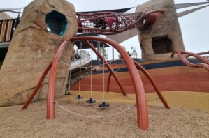 Rope tunnel bridge and stepping ropes at Mountain Park.
