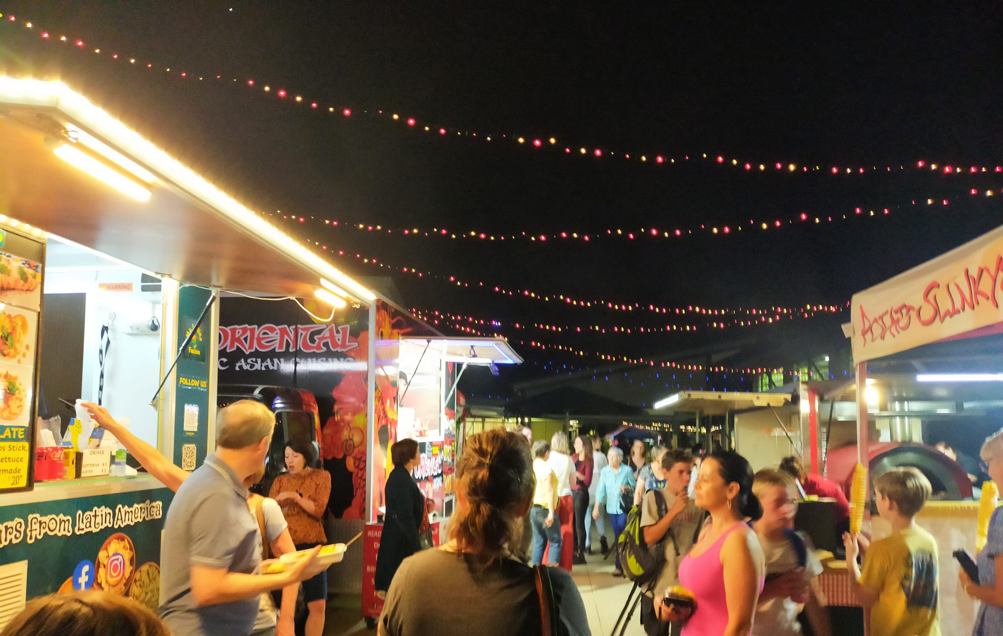 Albany Creek State School Twilight Markets