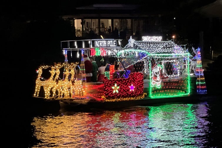 Brisbane christmas parade 2025