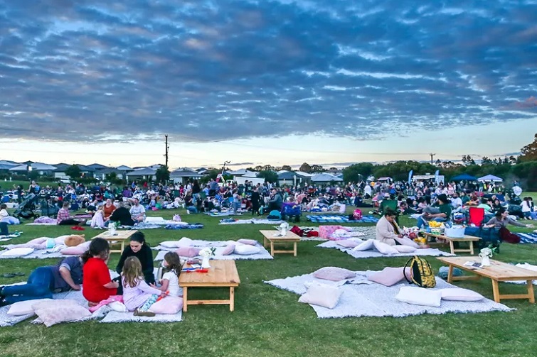 Movie in the Park @ Warner