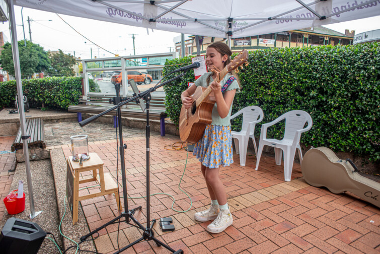 Busking Stanthorpe
