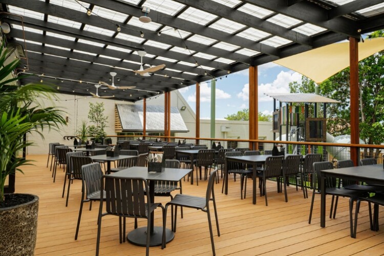 Newnham Hotel | Upper Mount Gravatt - Brisbane Kids