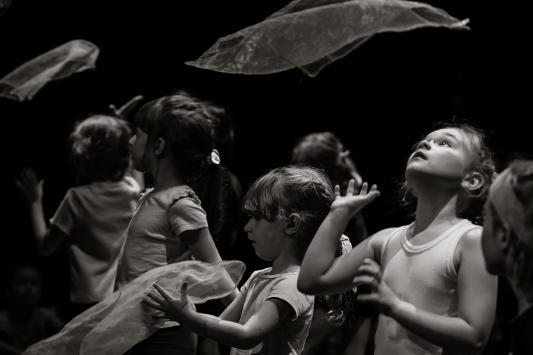 Circa Academy circus classes for kids.