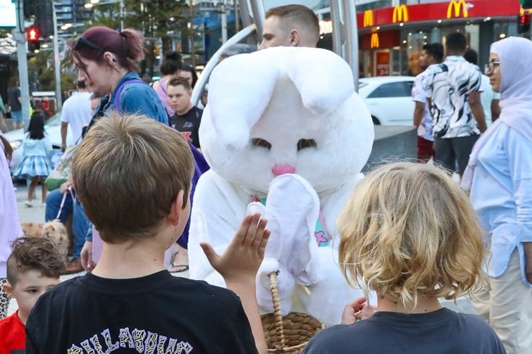 Easter on the Esplanade @ Surfers