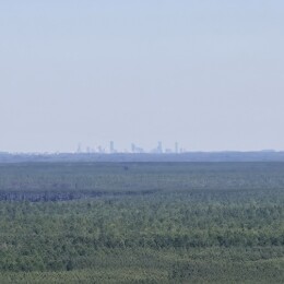Brisbane City Skyline view from Wild Horse Mountain Lookout.