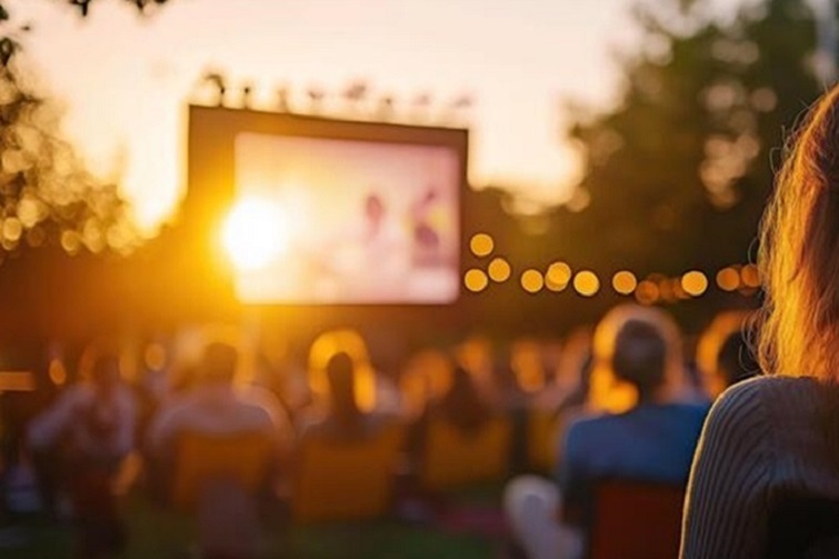Movies on the Esplanade @ Chill Cove