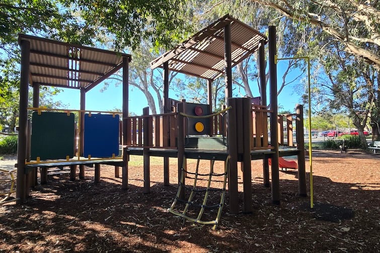 Fort at Einbunpin Lagoon Parklands playground at Sandgate.