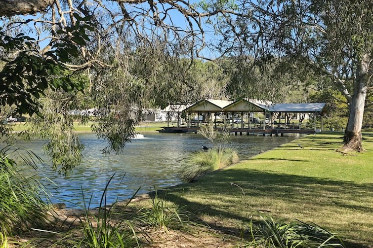 Lagoon at Einbunpin Lagoon Parklands at Sandgate.