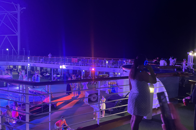 Carnival Cruise silent night silent disco.
