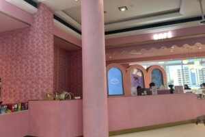 Pink counter at Hello Kitty and Friends Cafe on the Gold Coast.