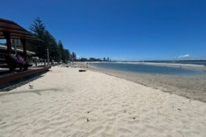 Sand and waters edge at Ian Dipple Lagoon.