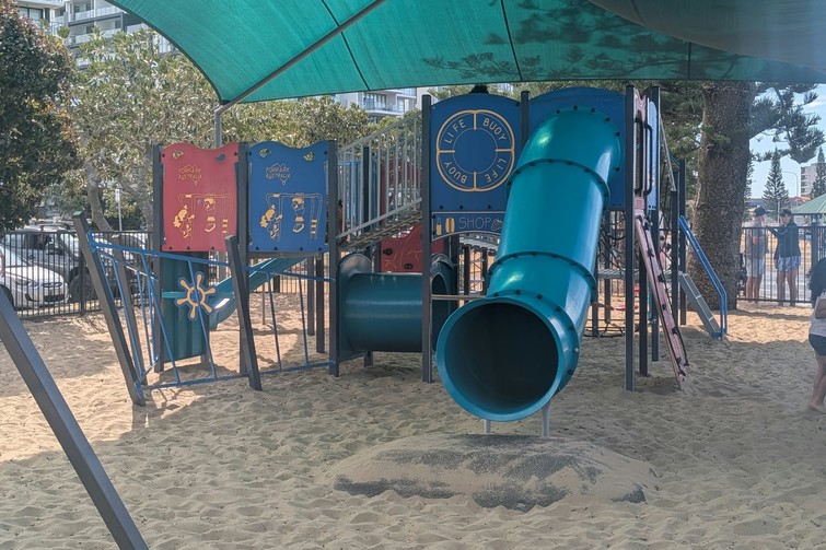 tunnel slide at ian dipple lagoon