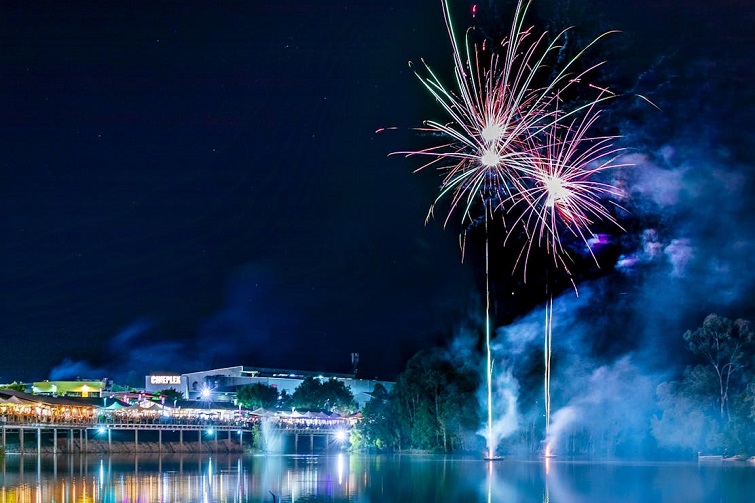 New Year's Eve Beats, Bite's and Fireworks