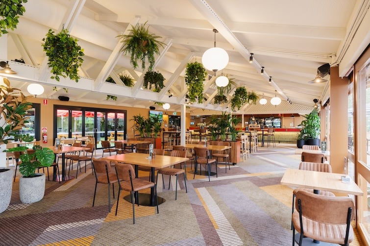 Indoor seating area at Mansfield Tavern.