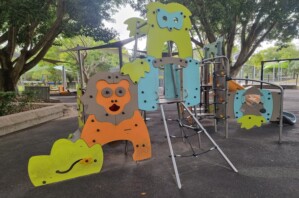 Toddler fort at Rocks Riverside Park.