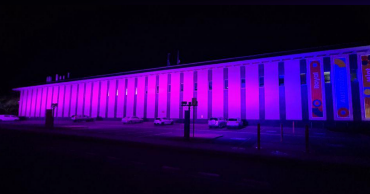 Landmarks light up purple for IBD | World IBD Day