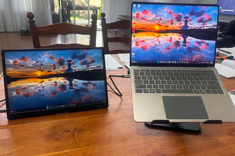 extra screen for homework