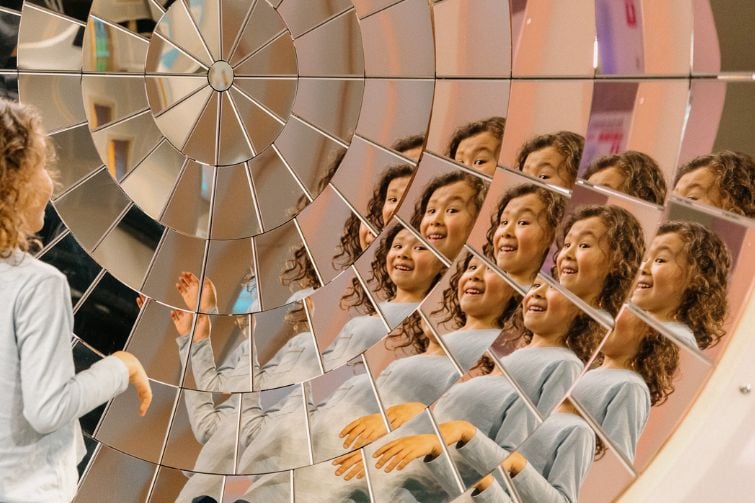 illusion at little sparks qld museum.