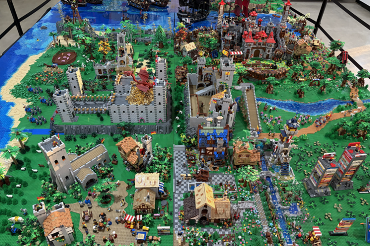BBX2026 LEGO® Fan Expo