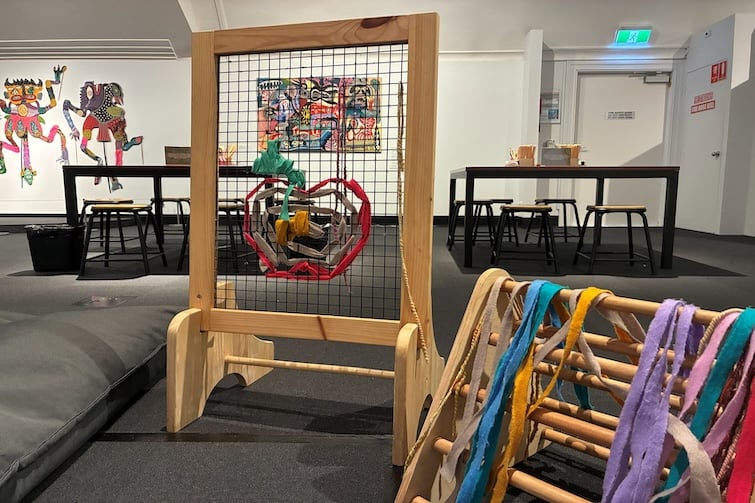Weaving at Ipswich Art Gallery - Make Yourself at Home exhibition.