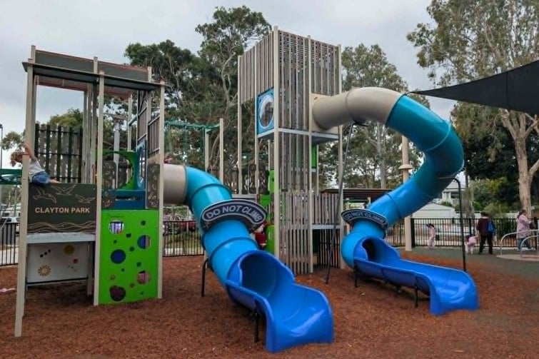 tunnel slides at clayton park